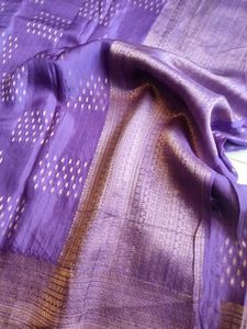 Weaving mistake Pure Dola banaras