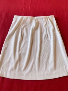 H&amp;M White Mini Skirt