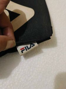 Fila Pouch
