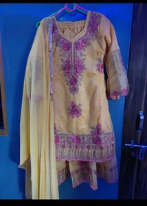 Pack Of 3 Pakistani Suit