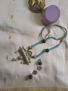 Product Name: Divine Elegance - Ganesh Pendant Ne