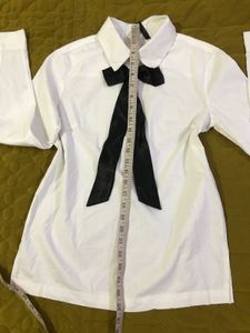 Stretchy White Collared Top Fits B-32-36