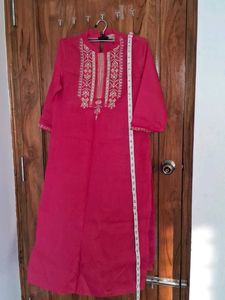 Kurta Pant Set For Females