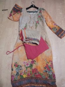 Kurta Pants With Dupatta