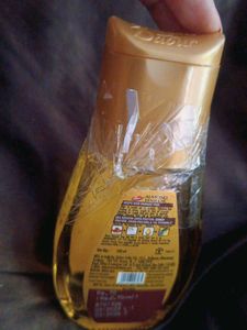 Dabur Almond&#39;s Oil