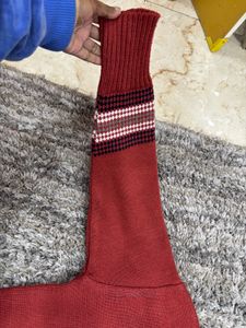 V Thick Wool collared Sweater