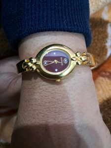 Sonata Gold Watch