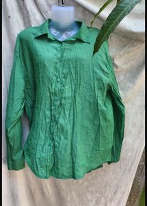 Oversized Backless Green Shirt