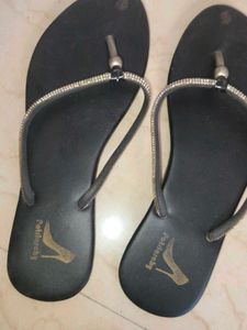 Stylish Black Flip Flops