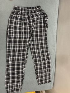 Checkered Casual Pants
