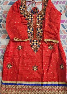 Women/girl Patiala Suit Set Wid Chunni