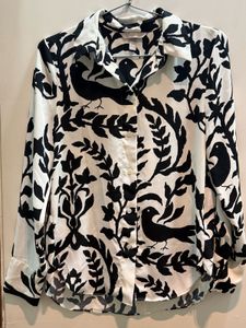 Black and white bird print top