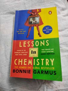 Lessons In Chemistry - Bestseller Fiction