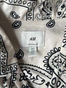 H&amp;M White/Black Button Down