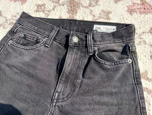Zara Low Mid Rise Jeans