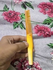 Yellow Hair Comb