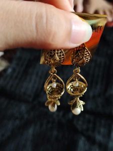 Gold Tone Drop Earrings
