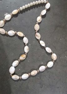The Fashionable Chain (Mala)