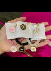 Dainty Daisy Bracelet & Necklace Combo