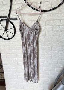 Forever 21 Bodycon MIDI Dress