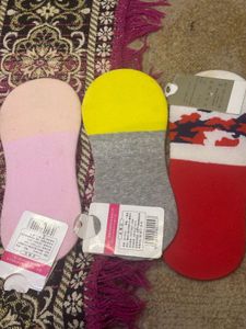 NEW Cute Ankle Socks - with Ta