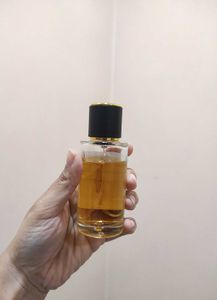 Je Suis Charmante Perfume