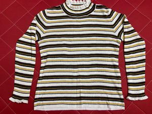 Pre-Loved Stylish Top in Good Condition
