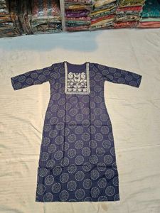 Blue Circle Print Kurti with Embroidered Detail