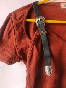 Y2K grunge vintage buckle strap brown crop top