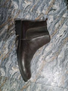 Brown Leather Chelsea Boots