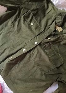 t shirt with olive jacket