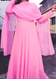 Elegant Pink Kurta Set