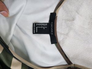 Forever 21 - Bodysuit - Side sexy detail - Top