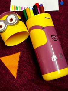 Sketch Pens With Minion Box (pack Of 12)🎨🖍️