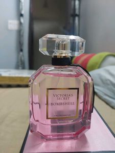 Victoria Secret Bombshell Perfume