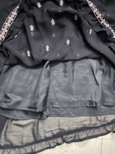 Elegant Embroidered lehnga Set