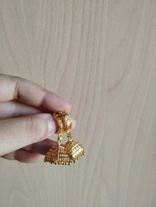 GOLDEN EARRINGS 😍