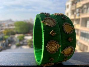 Slik Thread Bangles