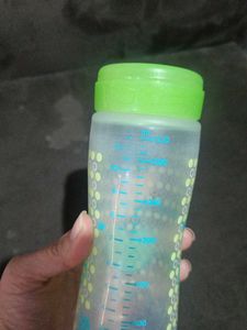 Heavy Used Chicco Feeder Without Nipple