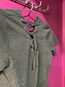 An Olive Green Casual Top