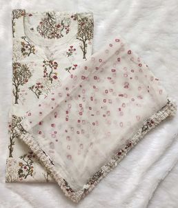 White Kurta With Dupatta