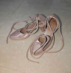 Tie up pink glitter heels