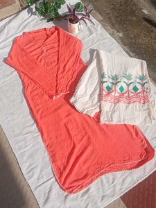 Peach Kurta Set with Embroided Plazzo