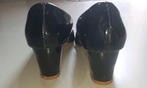 Black Heels Bellies