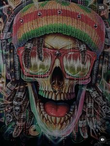 Skull Graphic T-Shirt