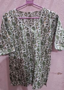 Green&white Short Kurti