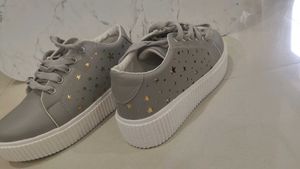 Sneakers For Women