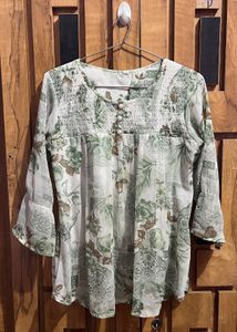 Combo Of 4 Pretty Tops