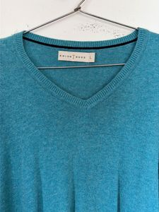 New Oliver Woods V-Neck Sweater