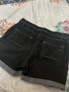 CHARCOAL DENIM SHORTS